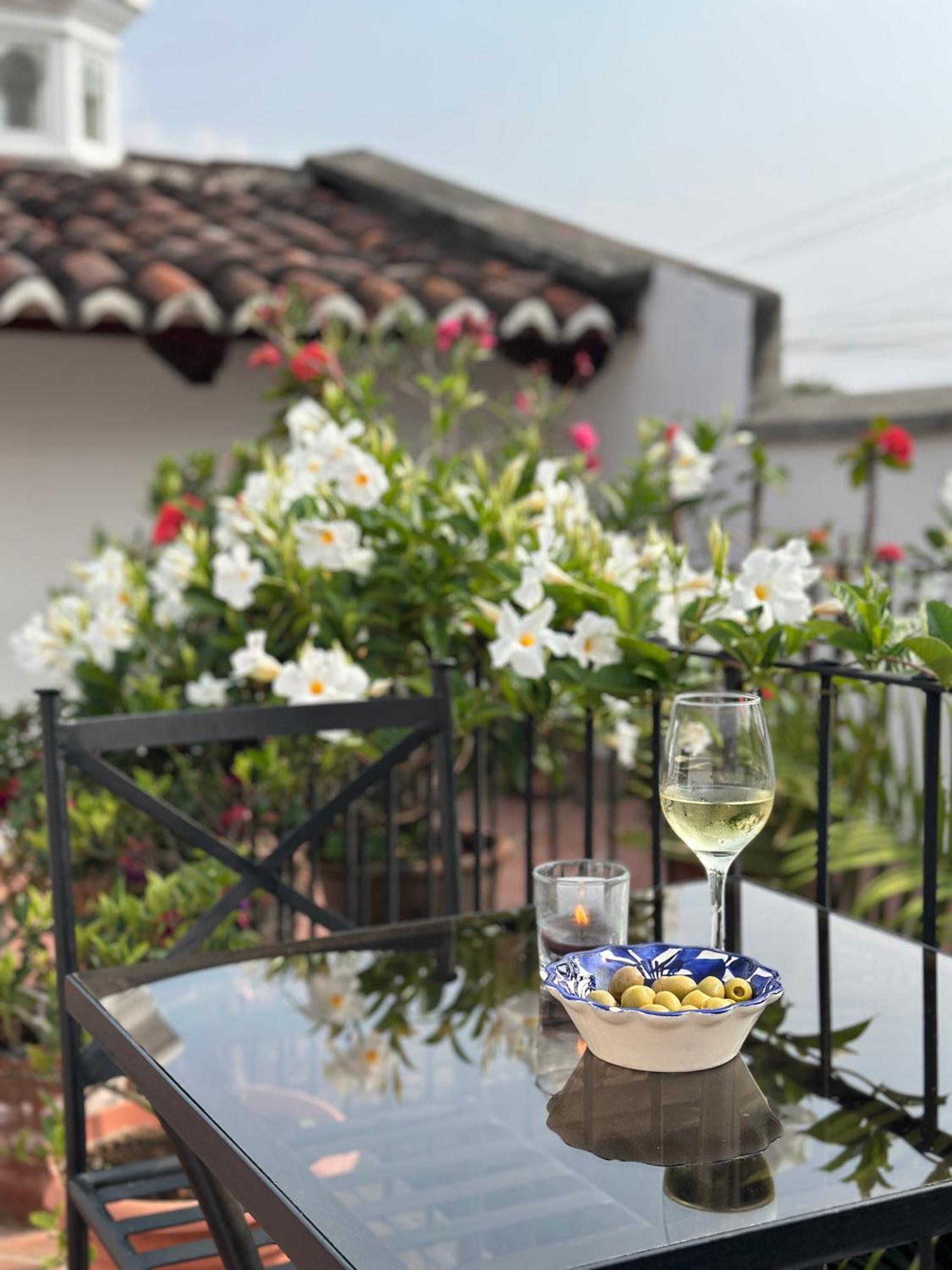 Bed and Breakfast Casa Elena Antigua Exterior foto