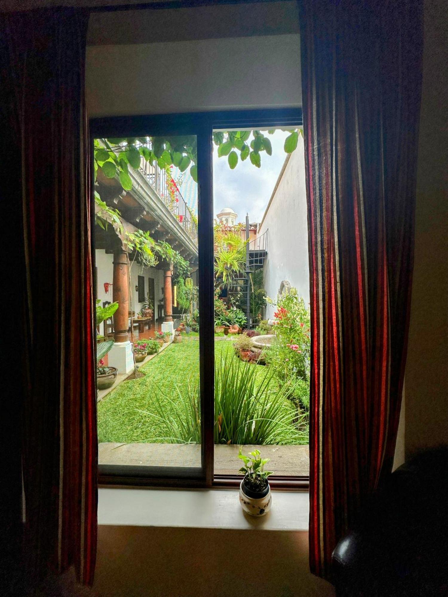 Bed and Breakfast Casa Elena Antigua Exterior foto